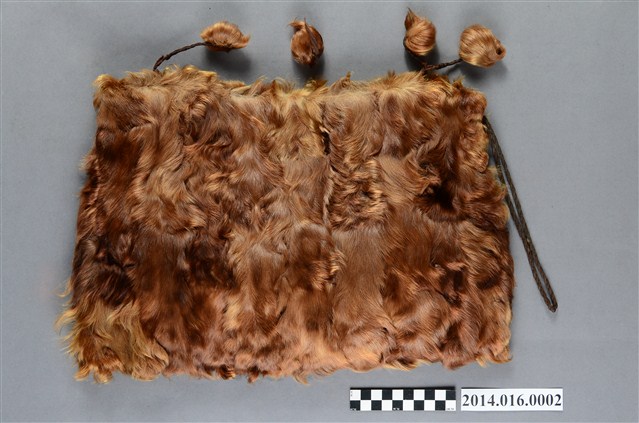 女用毛皮暖手筒 (共4張)