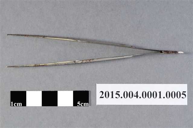 眼科刀組用尖鉤鑷 (共4張)