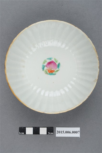 中國產清同治年製粉彩花卉蟲草紋碗 (共6張)