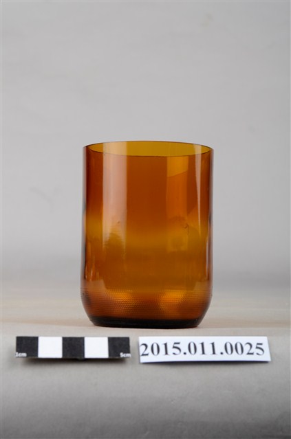 啤酒瓶切割的茶杯 (共5張)