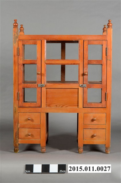 腳踏車販賣香煙的玻璃櫥櫃 (共10張)