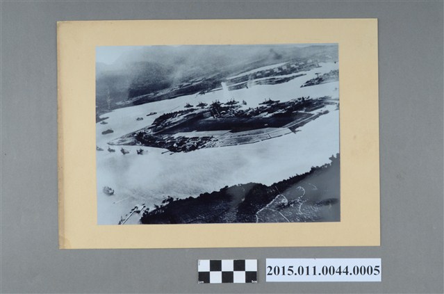 夏威夷海戰之一 (共2張)