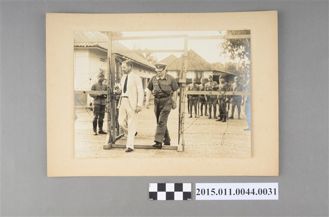 被俘虜的蘭印總督 (共2張)