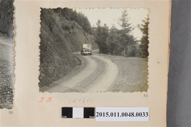 公路路段與車 (共1張)