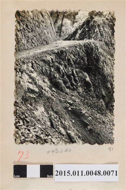 公路一景 (共1張)