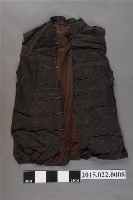 黑色無袖背心 (共2張)