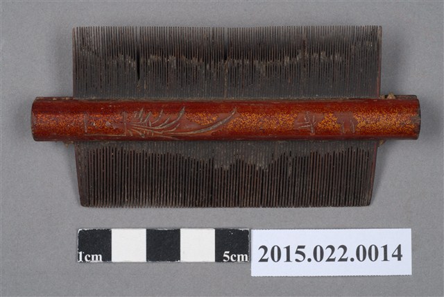 木質篦梳 (共4張)