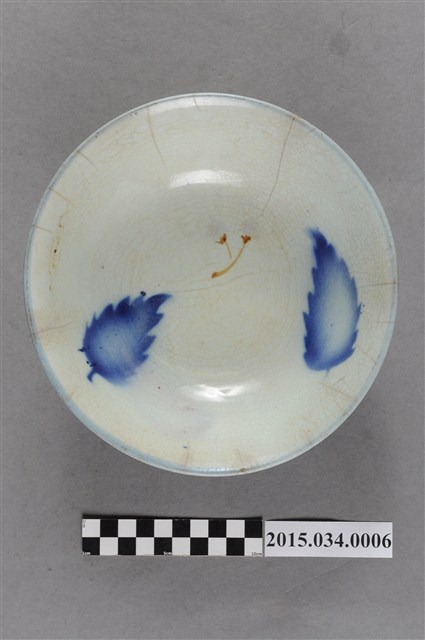 寶藍色噴釉葉紋碗 (共5張)