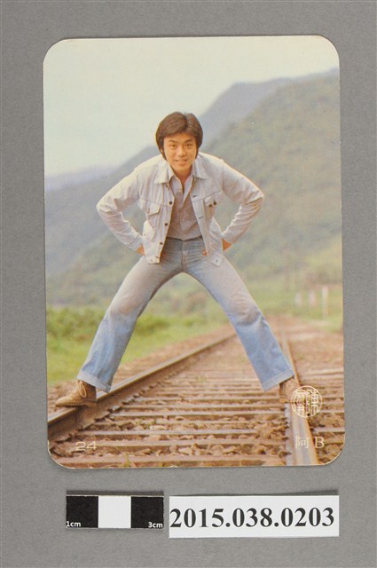 鍾鎮濤明星卡 (共2張)