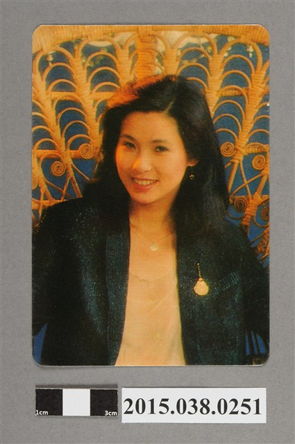 周丹薇明星卡 (共2張)