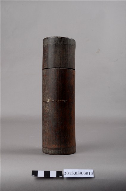 新竹客雅庄莊家存放契約文書竹筒 (共6張)