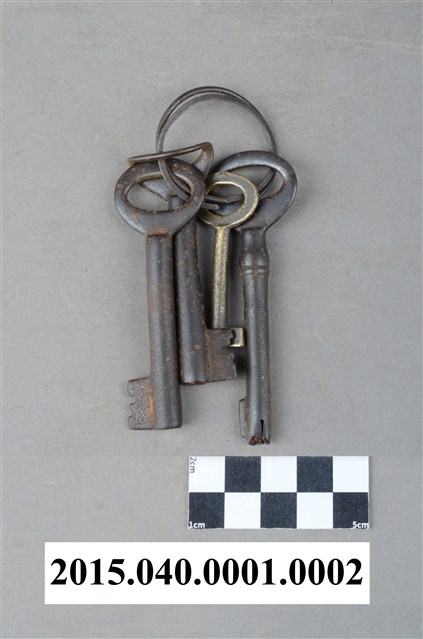 保險櫃鑰匙 (共4張)