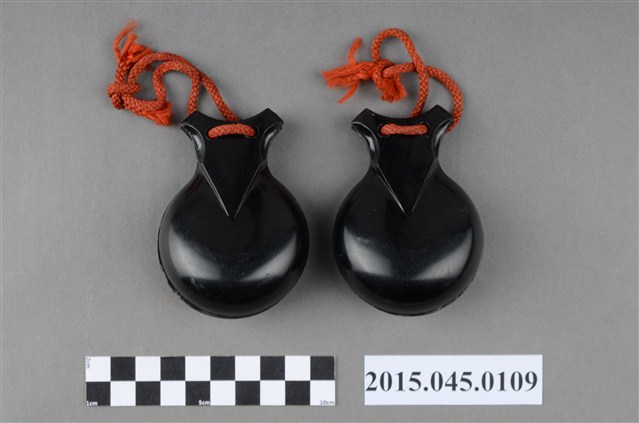 李惠美舞蹈研究社西班牙舞蹈樂器響板 (共4張)