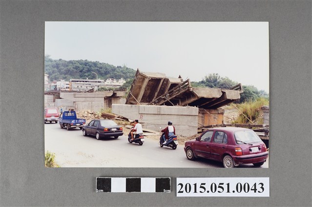 921地震臺中太平一江橋斷裂 (共2張)