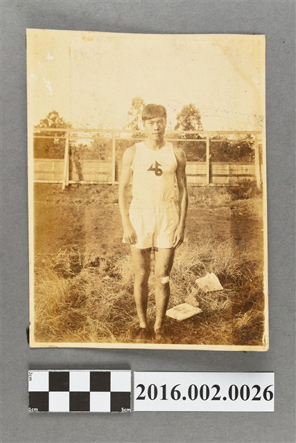 張星賢初次以學生代表身分參加「關東選手權大會」獨照 (共4張)