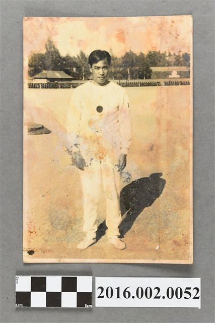 張星賢任職滿鐵時期代表日本參加第十一屆柏林奧運於奧運練習場 (共2張)