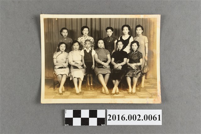 鄭新合與友人合照 (共2張)