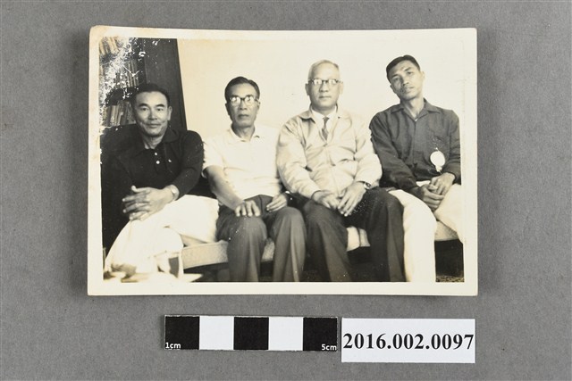 張星賢與廖漢水、陳英郎等人合照 (共2張)