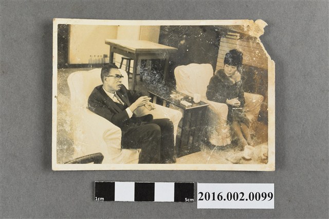 張星賢帶領合作金庫桌球隊赴香港交流比賽於參訪合照 (共2張)