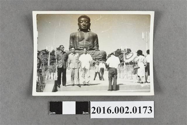 賴土金等人於彰化八卦山合照 (共2張)