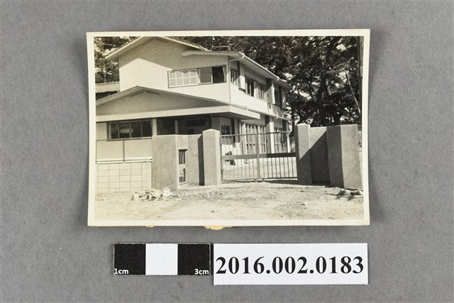 一棟房舍 (共2張)