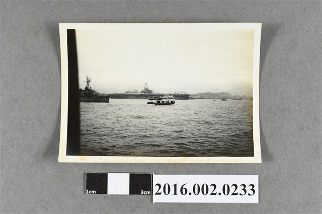 張星賢帶領合作金庫桌球隊赴香港交流比賽期間之風景照–港口之一隅 (共2張)