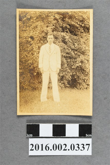 張星賢代表日本參加「第十屆遠東大會」於菲律賓馬尼拉市 (共2張)