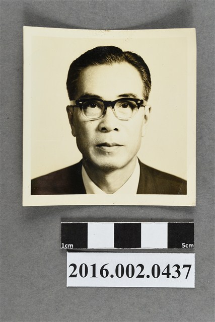 張星賢於1970年至1975年時期 (共2張)