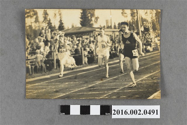 日本奧運田徑代表隊參加第十一屆柏林奧運賽後於各地遠征與參訪 (共2張)