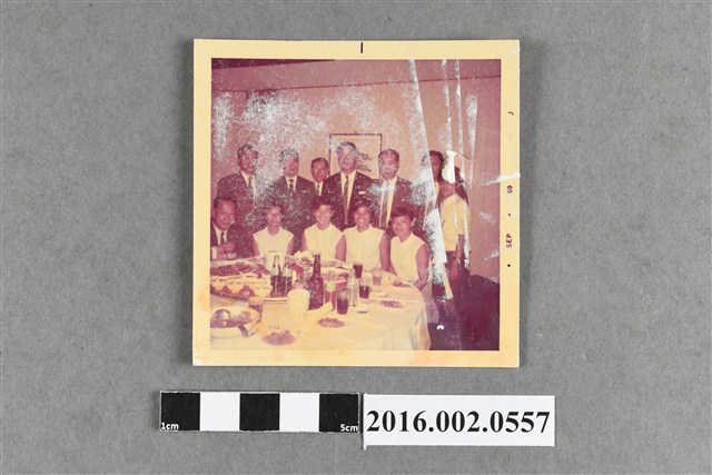 李鉑鈺與林純玉等人於歡迎會聚餐合照 (共2張)