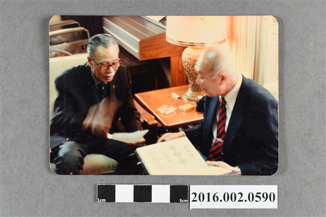 張星賢與日籍友人聚會合照 (共2張)