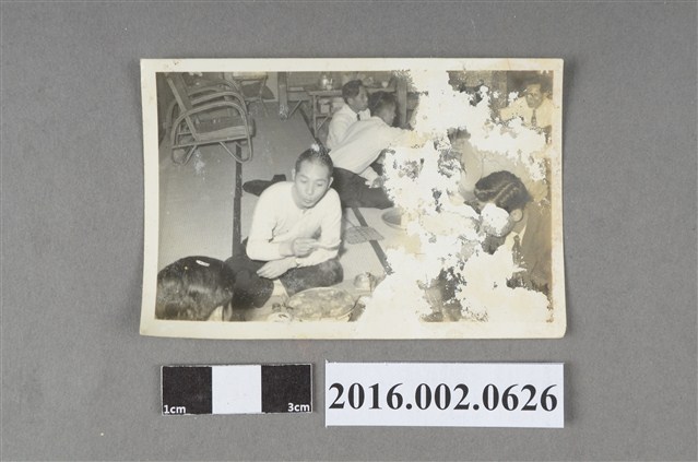 張星賢之合作金庫同仁聚會合照 (共2張)