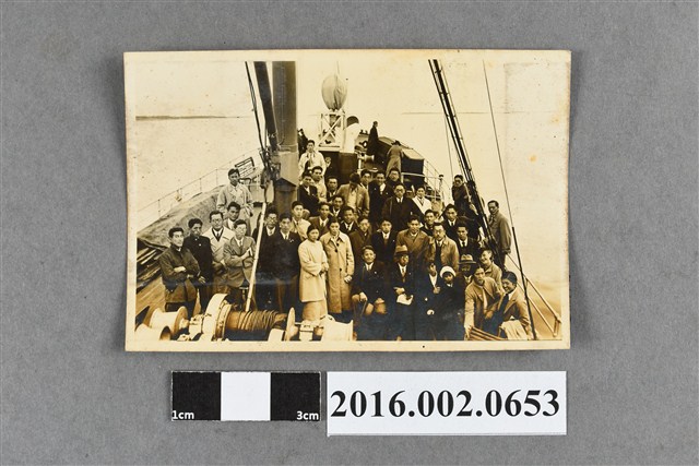 張星賢任職滿鐵時期代表日本參加第十一屆柏林奧運賽後搭船返日與隊友於客輪上合照 (共2張)