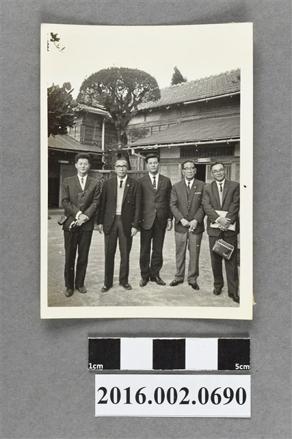 張星賢與高何土、廖漢水等人合照 (共2張)