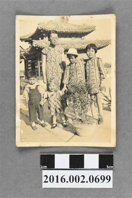 張星賢友人家庭照 (共2張)