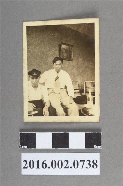 張星賢任職南滿鐵道株式會社時期與同事於大連總局合照 (共2張)