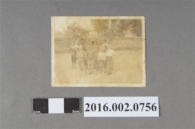 鄭新合之埔里親友合照 (共2張)