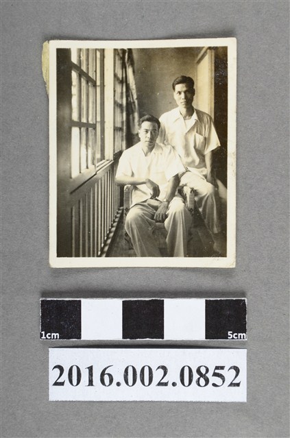 張星賢任職合庫桃園支庫經理與副理曾梅芳合照 (共2張)