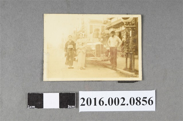 張星賢就讀早稻田大學時期與友人於山梨縣甲府市合照 (共2張)