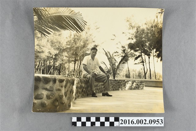 張星賢於澎湖獨照 (共2張)