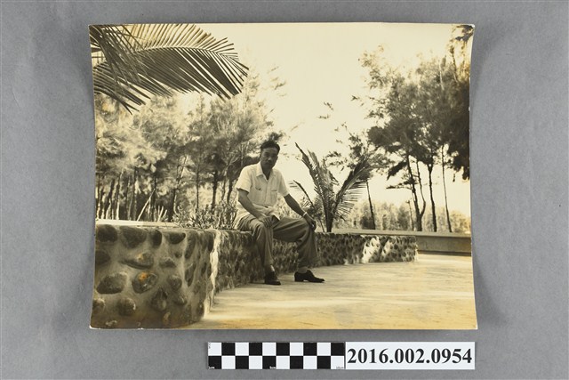 張星賢於澎湖獨照 (共2張)