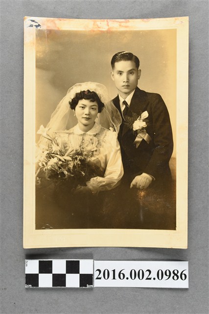 張星賢之友人結婚合照 (共2張)