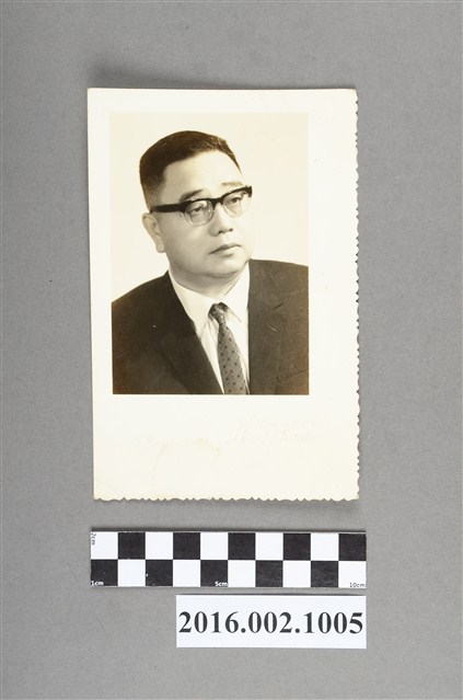 鄭新合之弟於開羅人像攝影 (共2張)