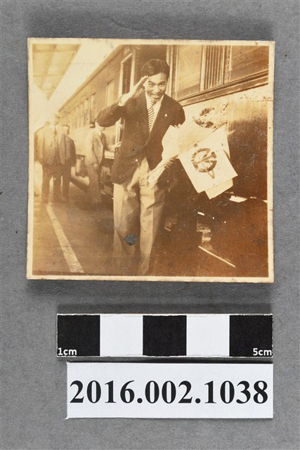 張星賢任職滿鐵時期代表日本於大連搭乘南滿鐵路赴德國參加第十一屆柏林奧運 (共4張)