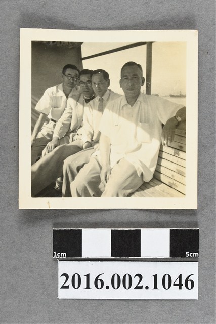 張星賢與織田幹雄、廖漢水等人於環島參訪合照 (共2張)