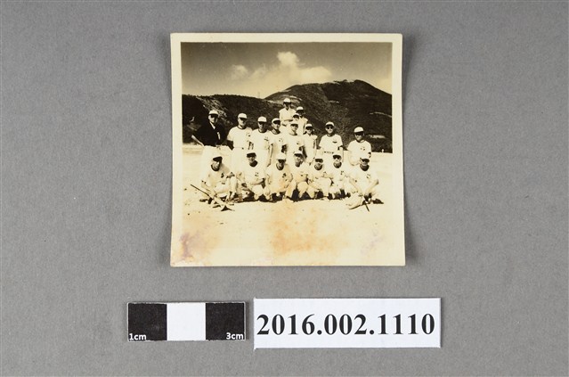 張星賢受邀擔任宜蘭縣第五屆全縣運動大會暨慶祝縣立蘇澳初級中學成立紀念總裁判與大會人員合照 (共2張)