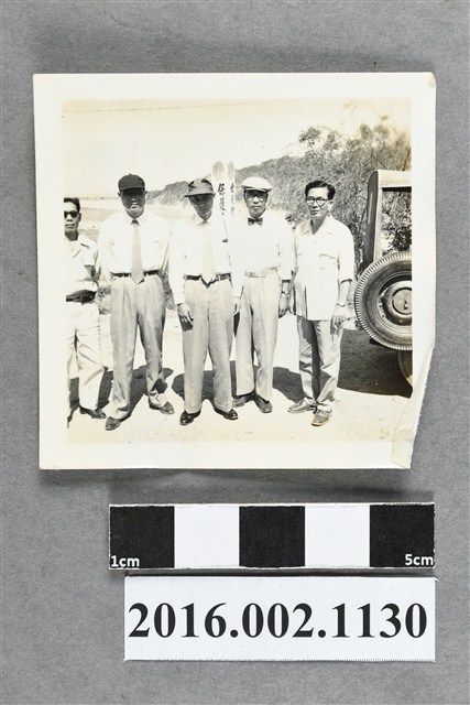 張星賢與織田幹雄等人於環島參訪合照 (共2張)