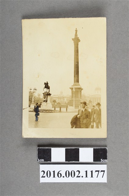 張星賢任職滿鐵時期代表日本參加第十一屆柏林奧運賽後於各地遠征、參觀 (共2張)