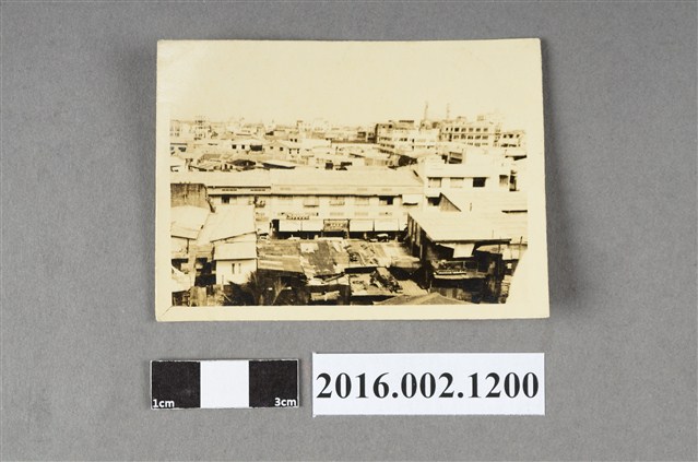 城市一隅 (共2張)