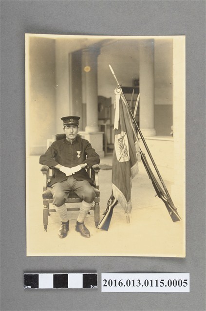 嘉農教師獨照 (共3張)